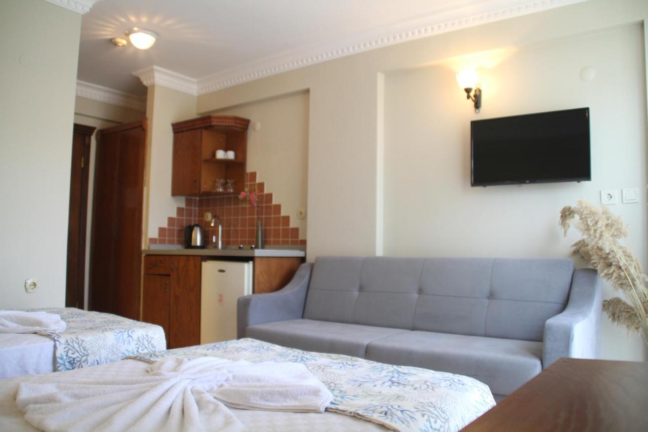 Rosy Suites Hotel Kusadasi Exterior photo