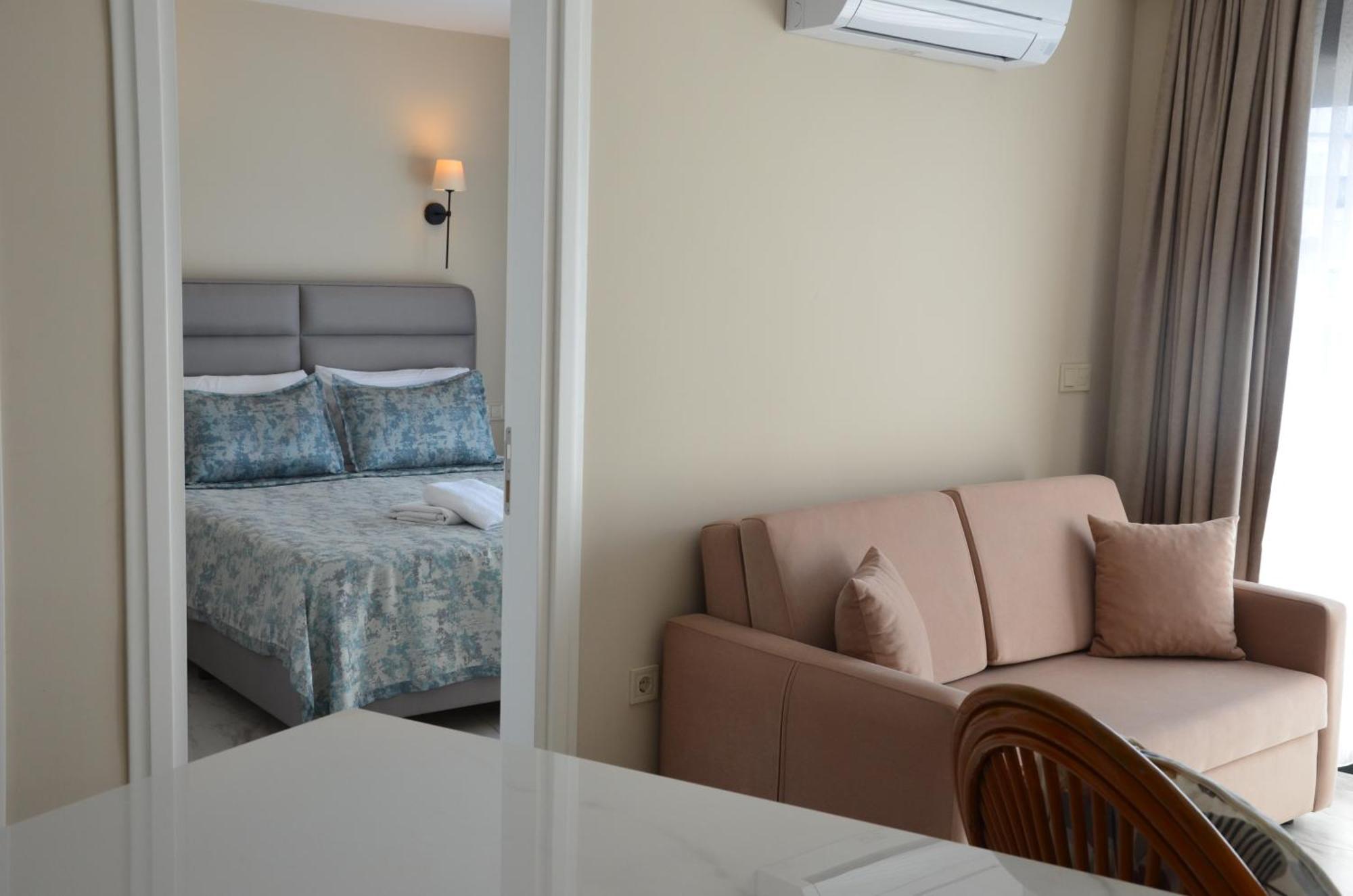 Rosy Suites Hotel Kusadasi Exterior photo